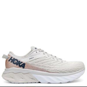 Hoka Arahi 4 Running Shoes, size 9 Wide